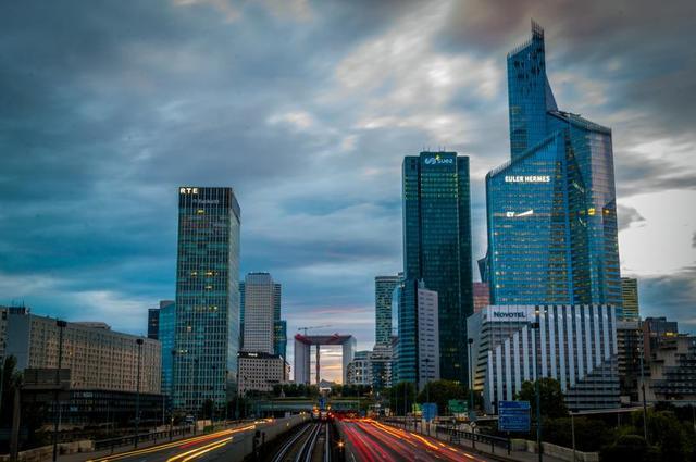 La Defense