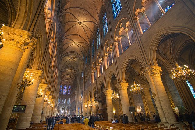 Jorge Láscar / Flickr / CC-BY 2.0 Notre-Dame de Paris