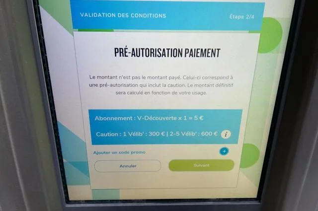 Eugene Tassart / Parijs10.nl Velib'