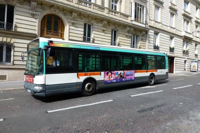 Les Chatfield / СС-BY 2.0 Bus