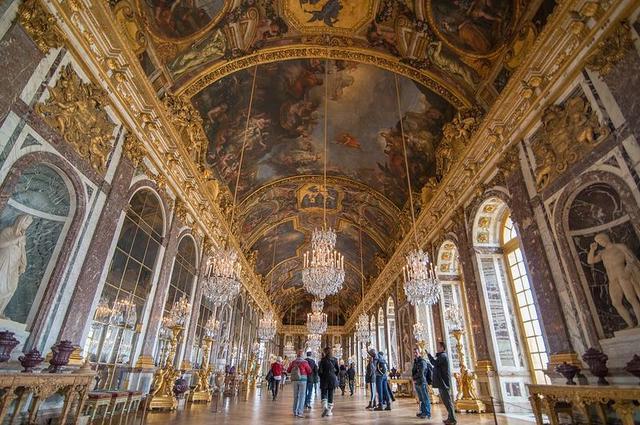 Versailles