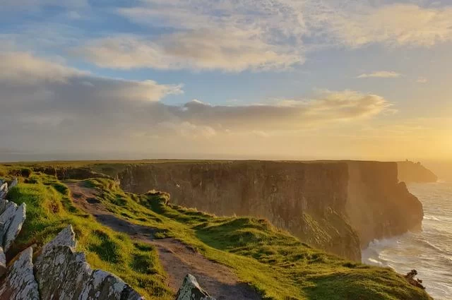 Reizen in Ierland per auto: Cliffs of Moher