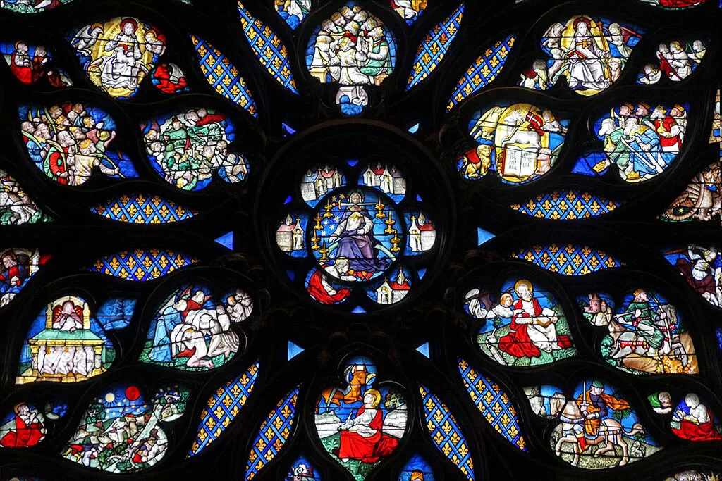 Sainte Chapelle in Parijs: gebrandschilderde ramen