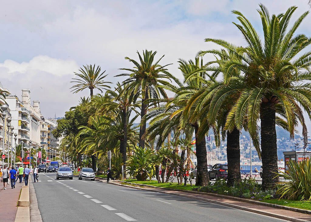 Top 20 plaatsen om te bezoeken in Nice: Promenade des Anglais